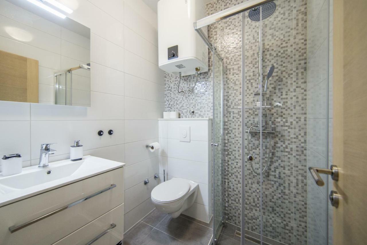 Apartmani Ujdur Gradac  Exterior photo